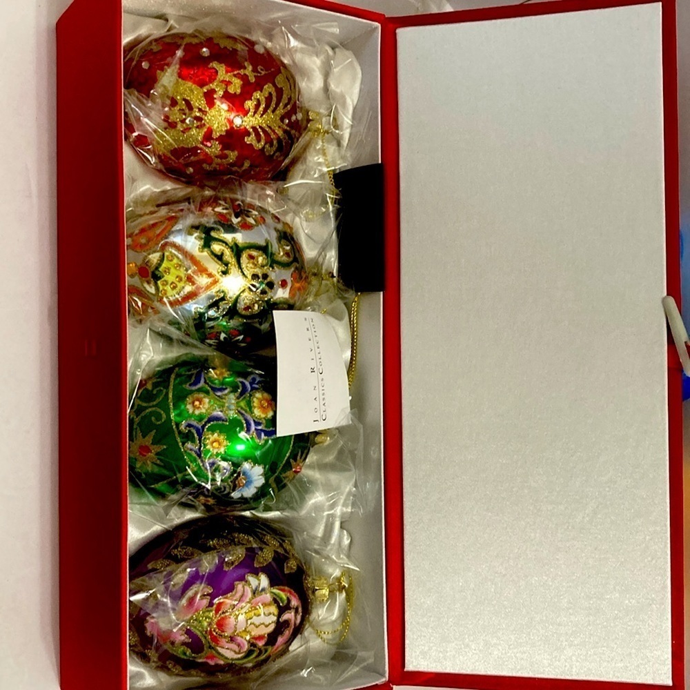 Joan Rivers Russian Egg Collection​​ - Picture 13 of 14